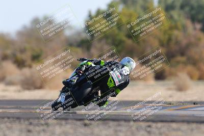 media/Dec-18-2022-SoCal Trackdays (Sun) [[8099a50955]]/Turn 7 Backside (1125am)/